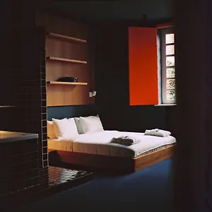 **** Otel Blueberry Nights Gürcistan
